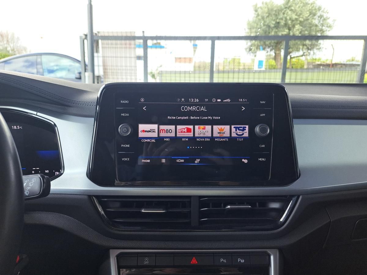 volkswagen-t-roc-2023-gasolina-999cc