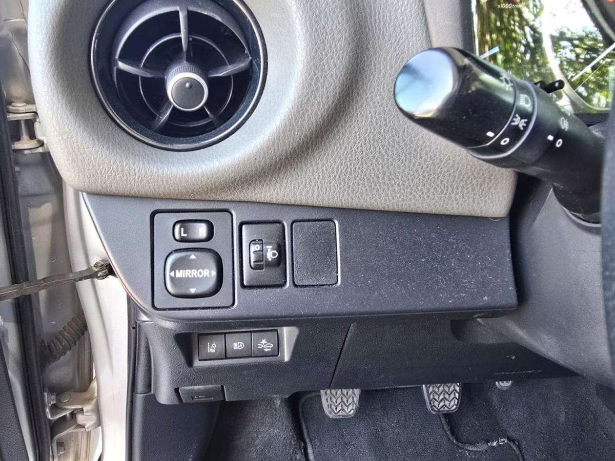 toyota-yaris-2020-gasolina-998cc
