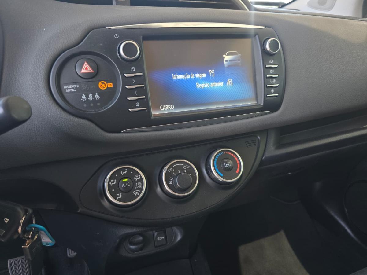 toyota-yaris-2020-gasolina-998cc