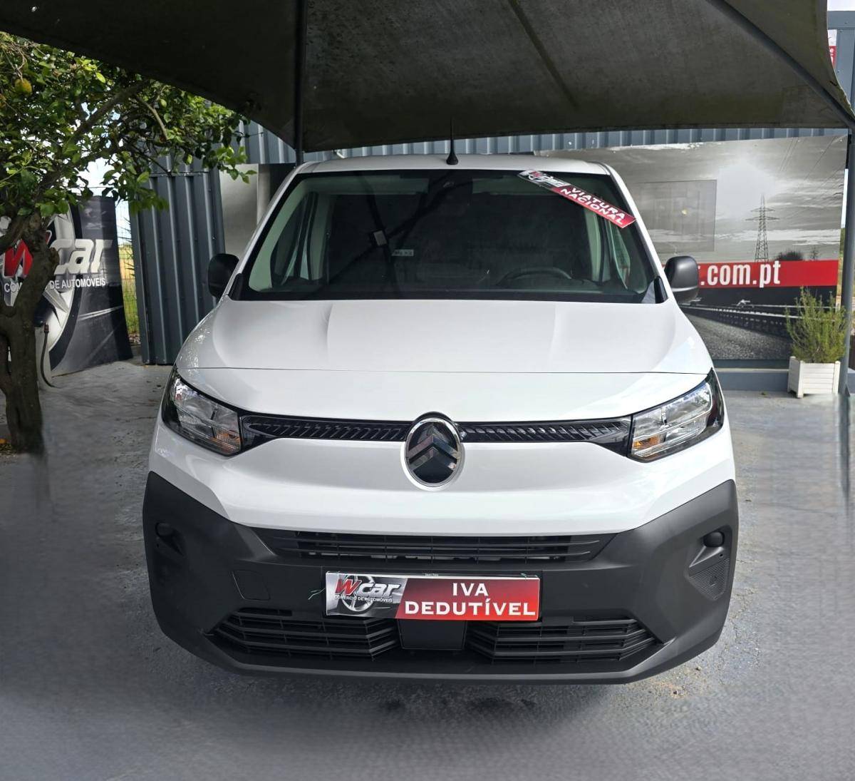 citroen-berlingo-2025-diesel-1499cc