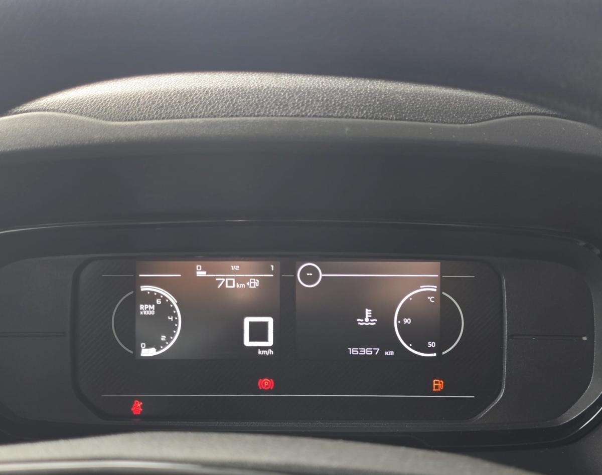 citroen-berlingo-2025-diesel-1499cc
