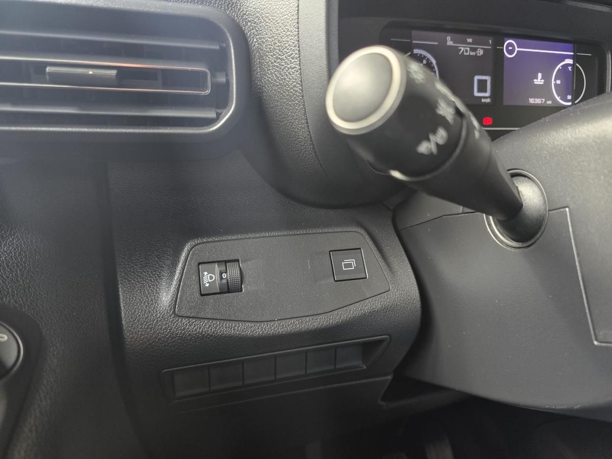 citroen-berlingo-2025-diesel-1499cc