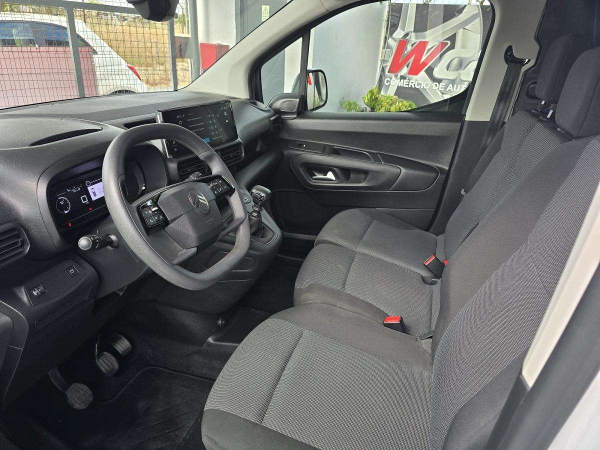 citroen-berlingo-2025-diesel-1499cc