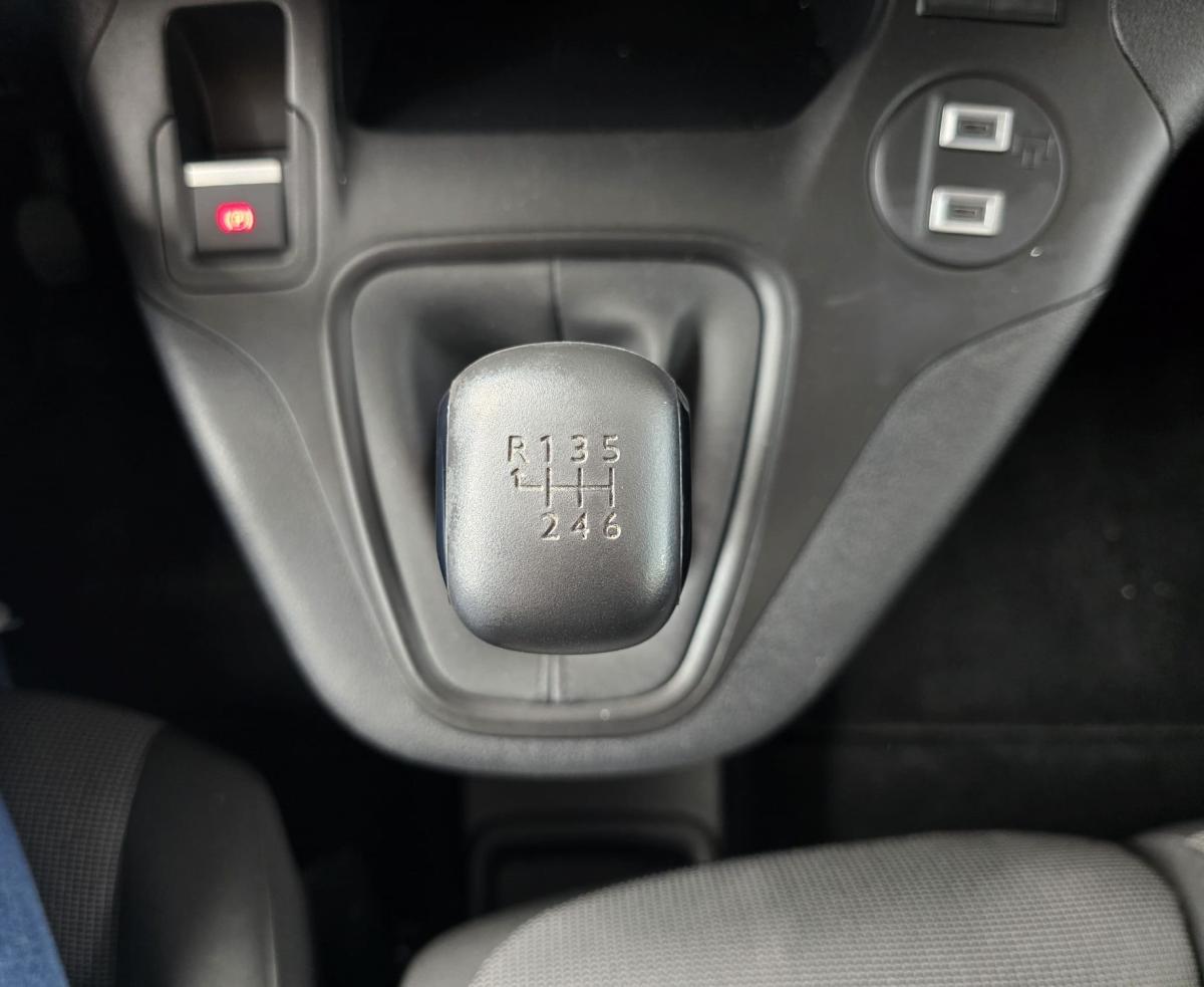 citroen-berlingo-2025-diesel-1499cc