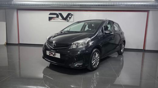 toyota-yaris-2014-gasolina-1329cc