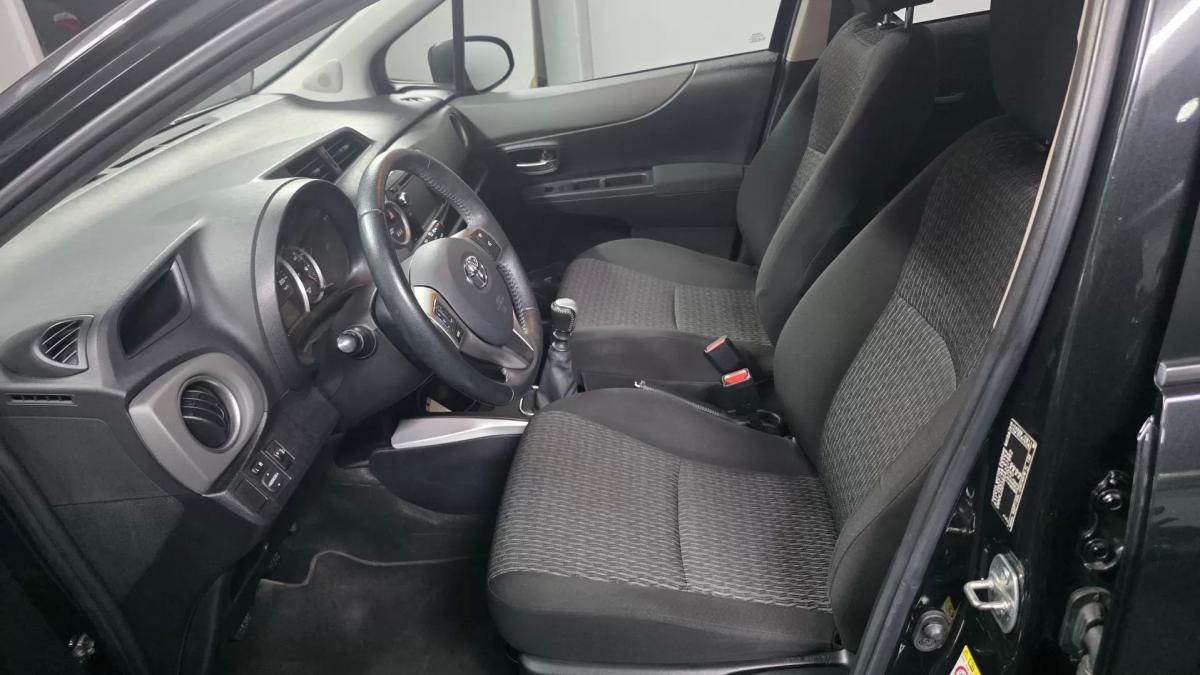 toyota-yaris-2014-gasolina-1329cc
