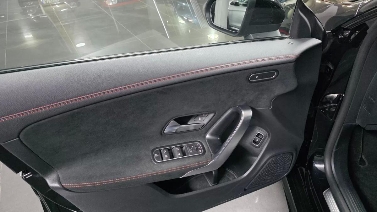 mercedes-benz-cla-2021-hibrido-1332cc