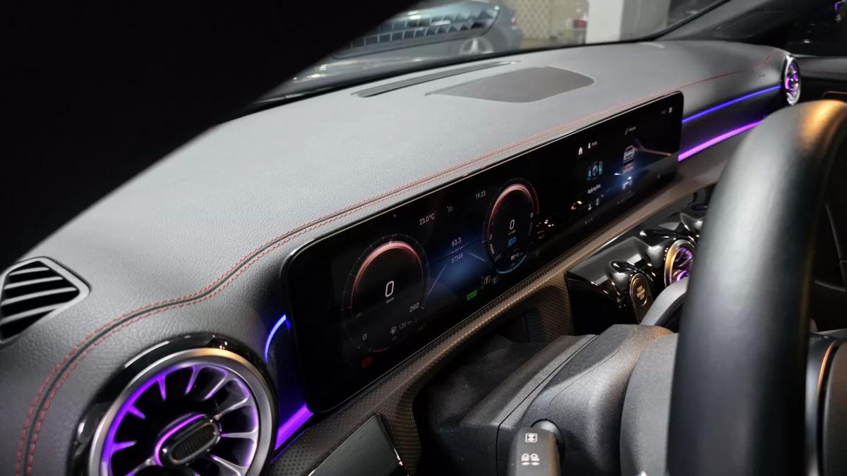 mercedes-benz-cla-2021-hibrido-1332cc