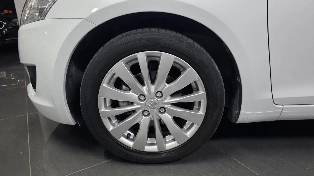 suzuki-swift-2010-gasolina-1242cc