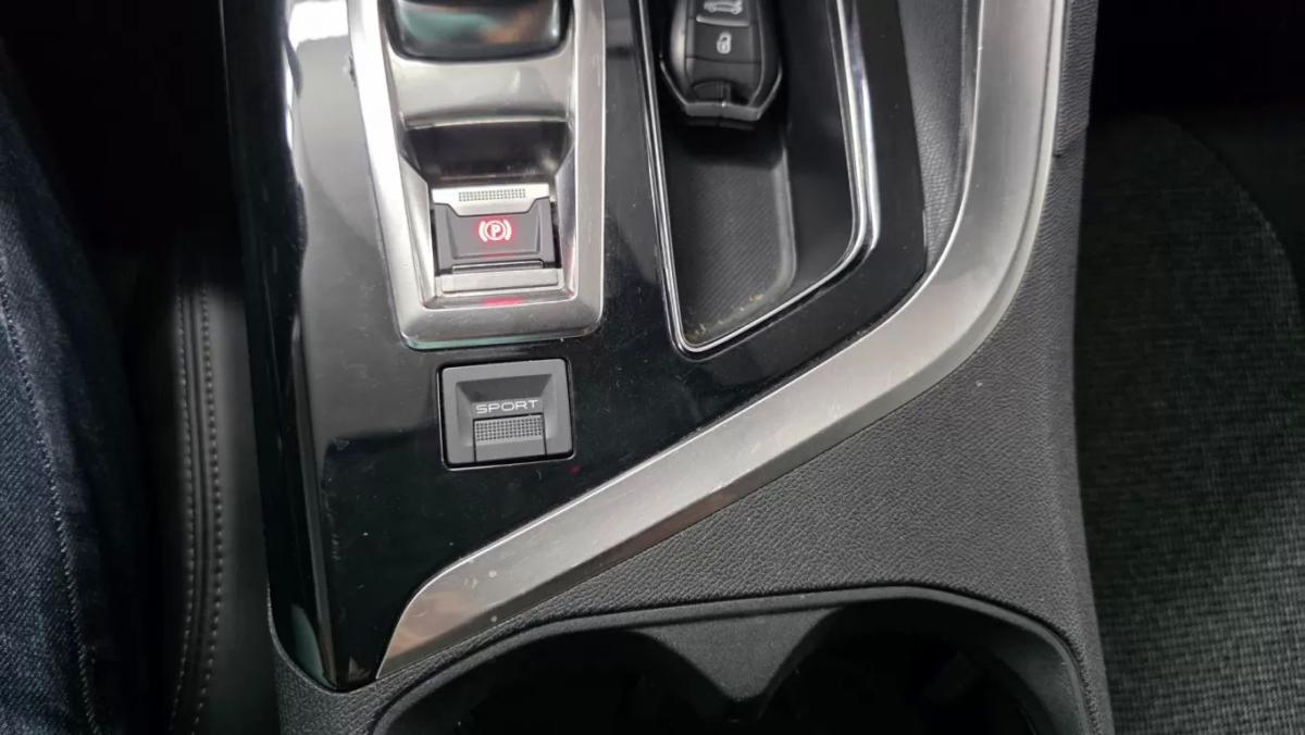 peugeot-3008-2017-gasolina-1199cc