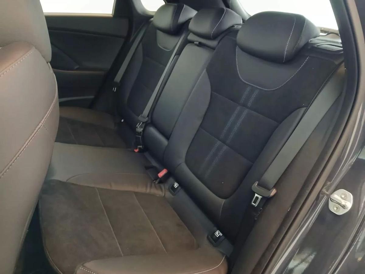 hyundai-i30-2022-gasolina-1998cc