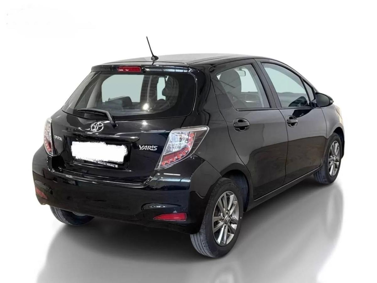toyota-yaris-2014-gasolina-1329cc