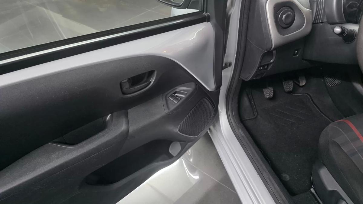 peugeot-108-2016-gasolina-998cc