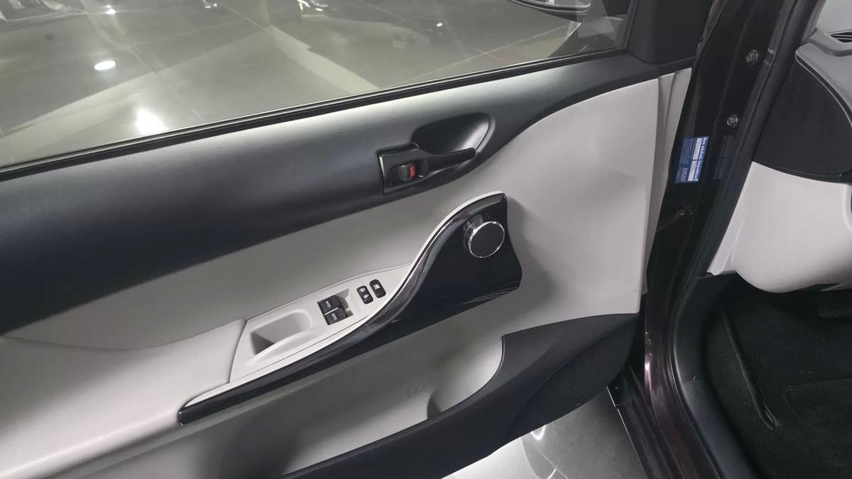 toyota-iq-2012-gasolina-998cc