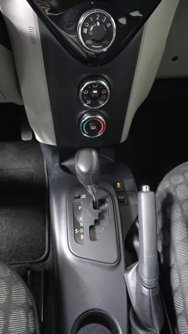 toyota-iq-2012-gasolina-998cc