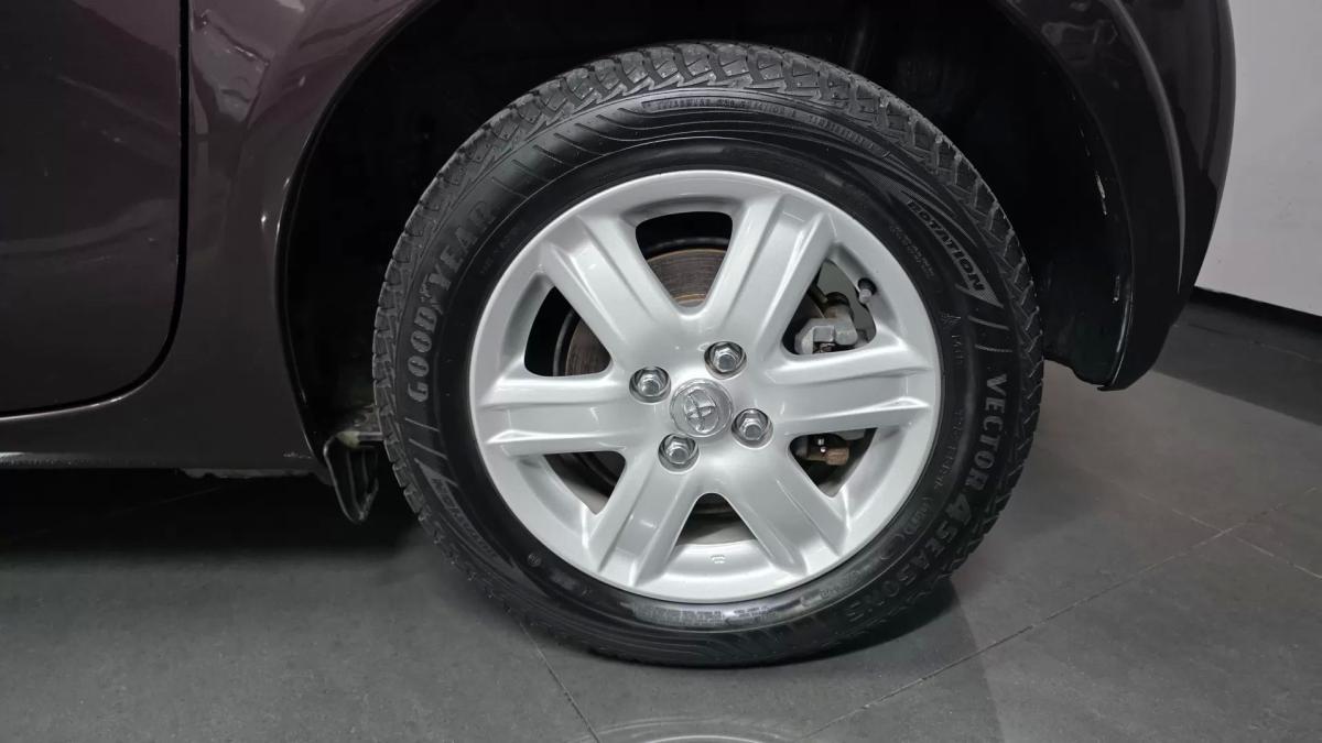 toyota-iq-2012-gasolina-998cc