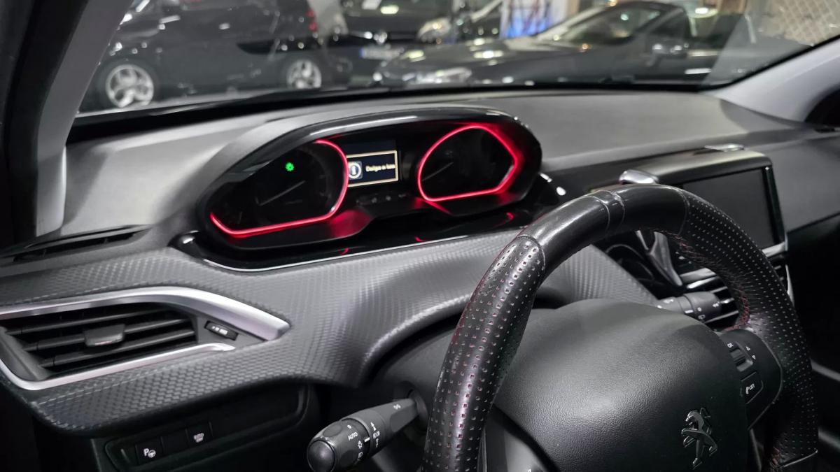 peugeot-2008-2018-gasolina-1199cc