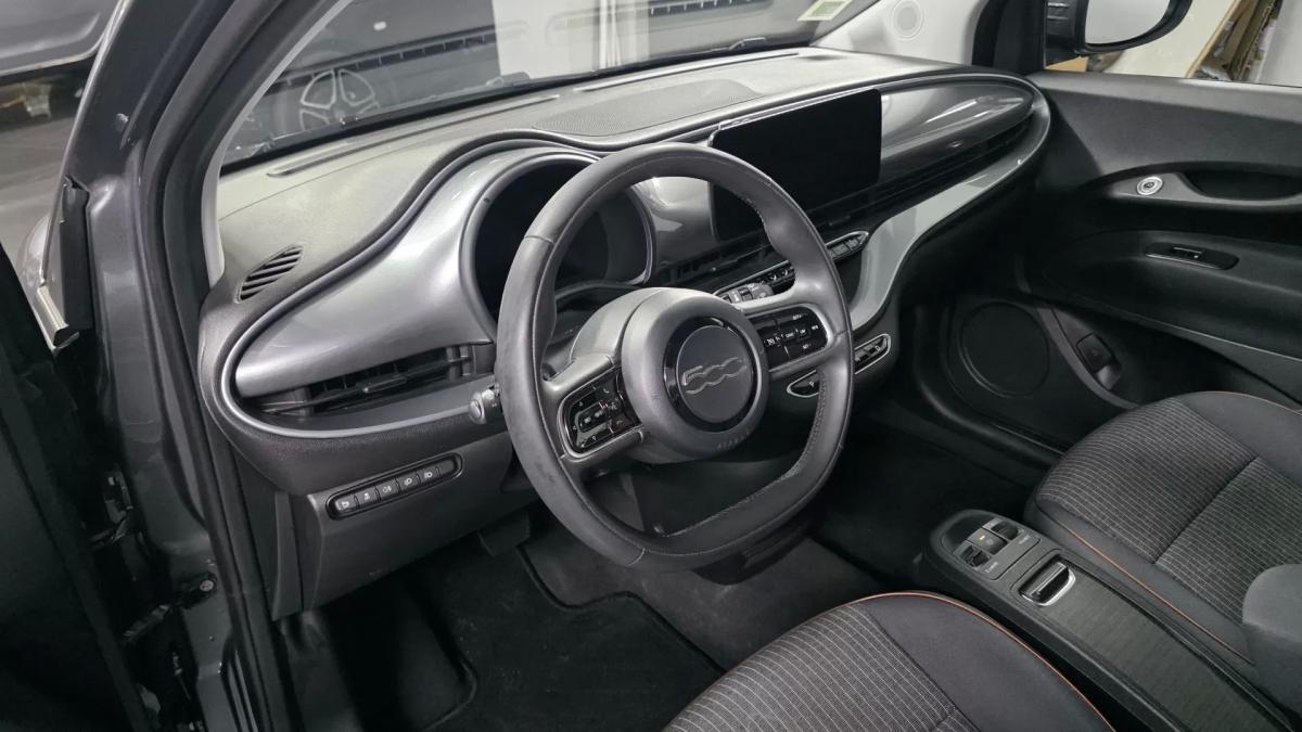 fiat-500e-2021-eletrico-200cc