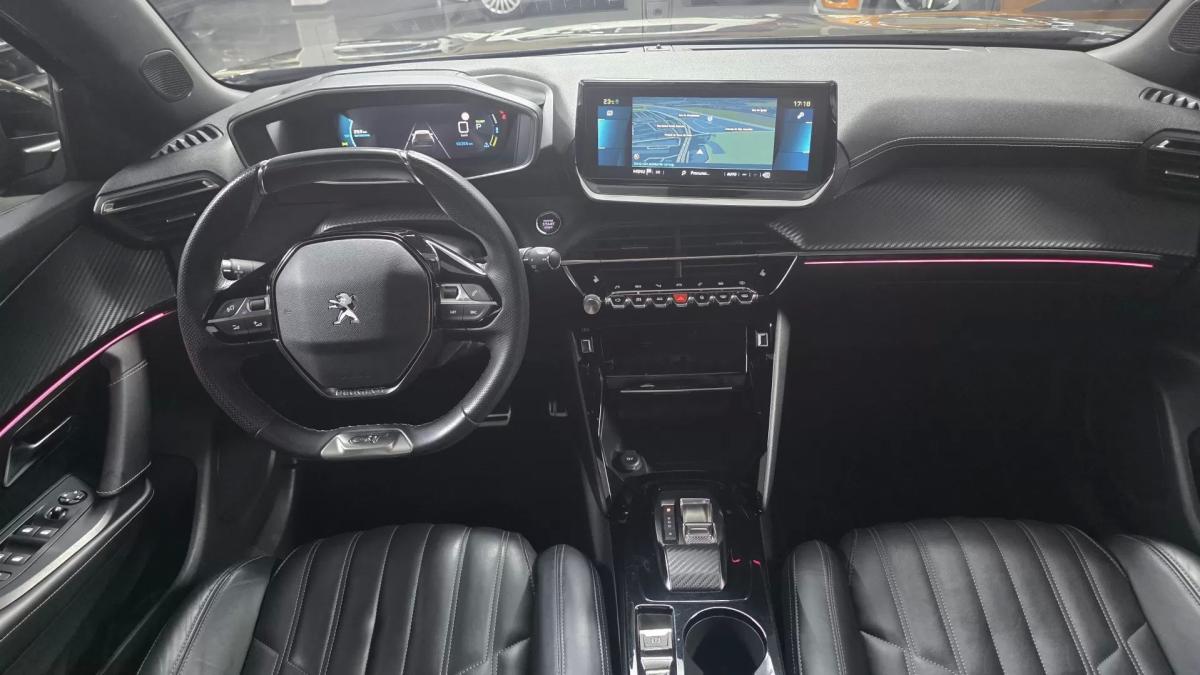 peugeot-e-2008-2022-eletrico-200cc
