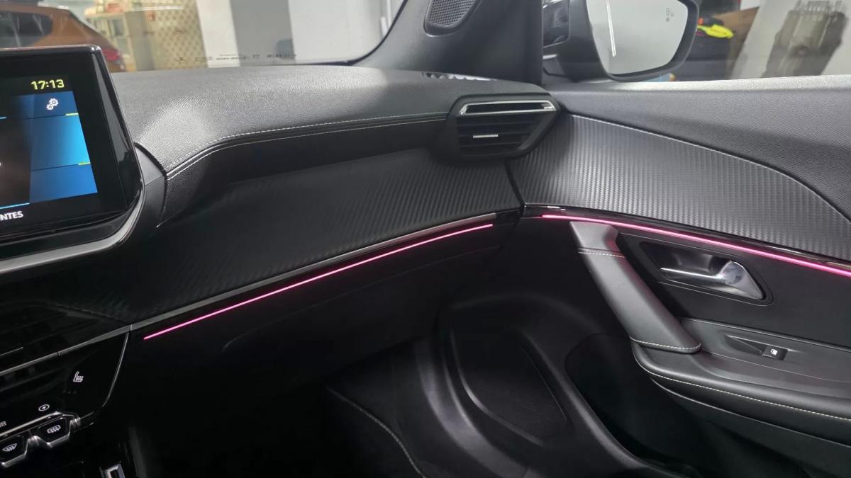 peugeot-e-2008-2022-eletrico-200cc