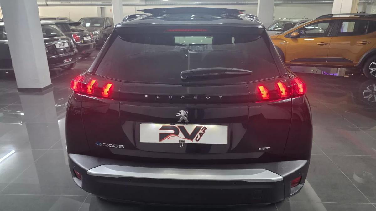 peugeot-e-2008-2022-eletrico-200cc