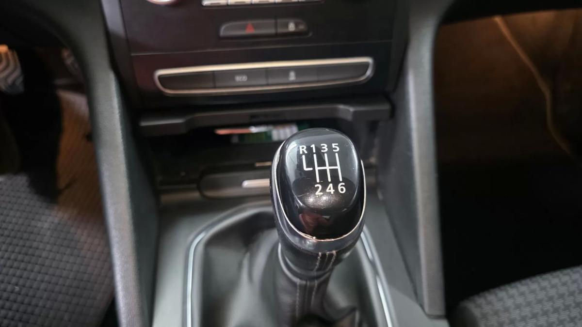 renault-talisman-2016-diesel-1598cc