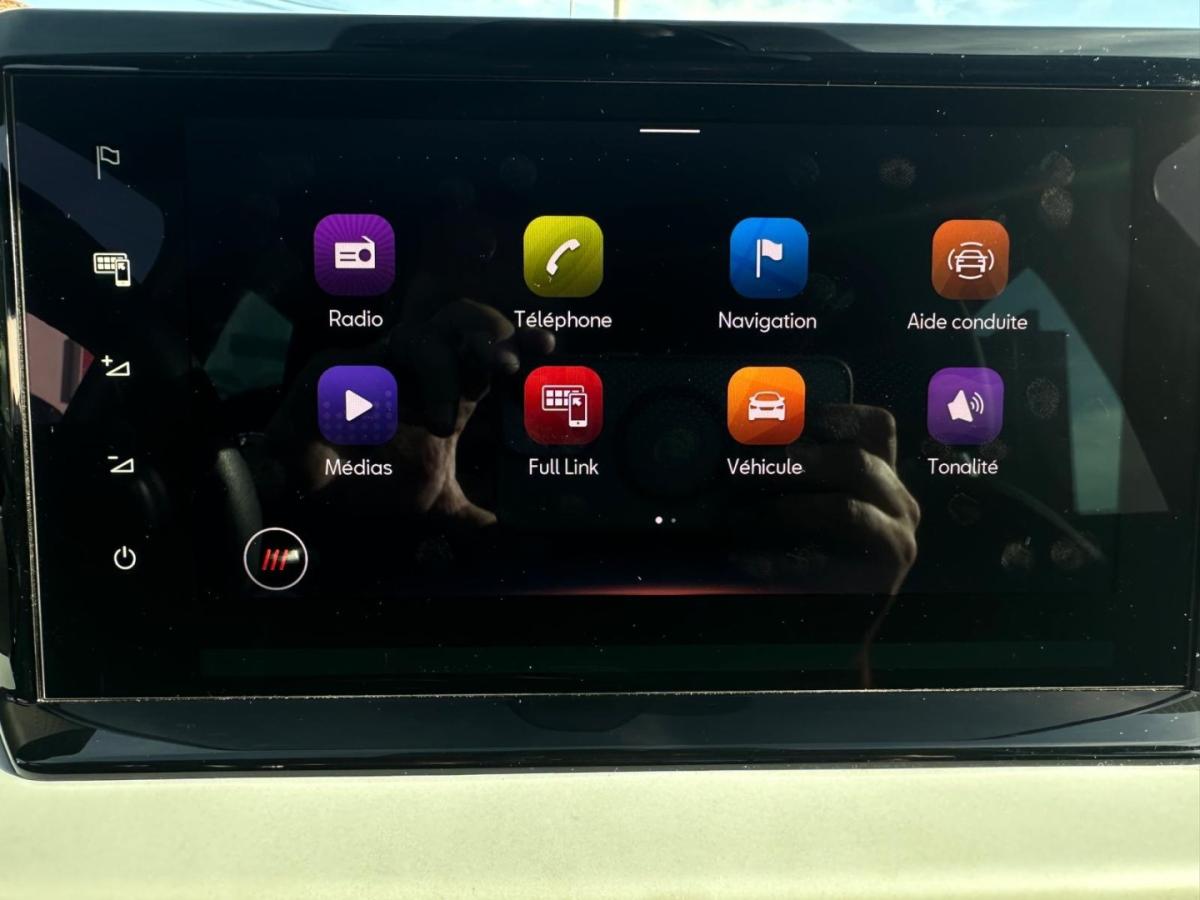 seat-arona-2023-gasolina-999cc