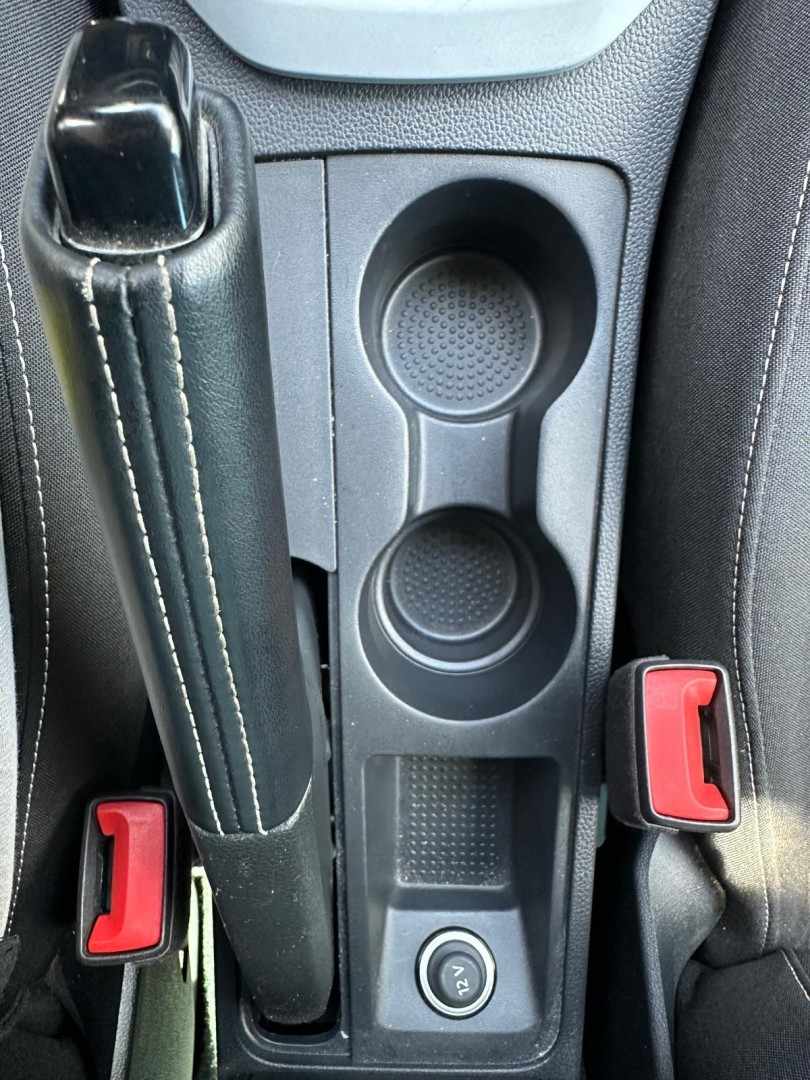 seat-arona-2023-gasolina-999cc