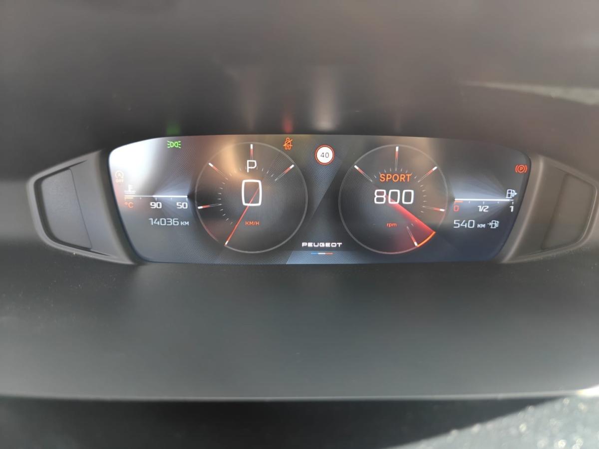 peugeot-308-sw-2023-gasolina-1199cc