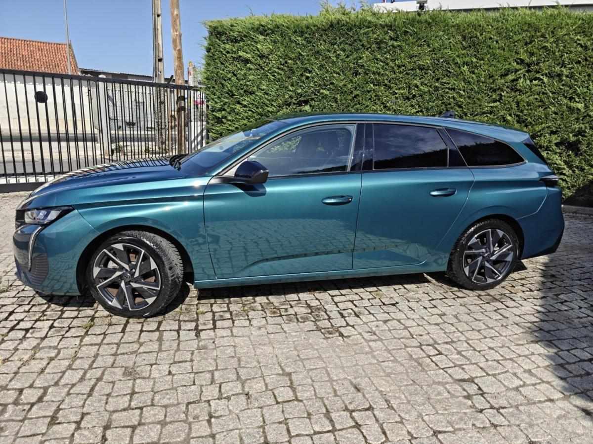 peugeot-308-sw-2023-gasolina-1199cc