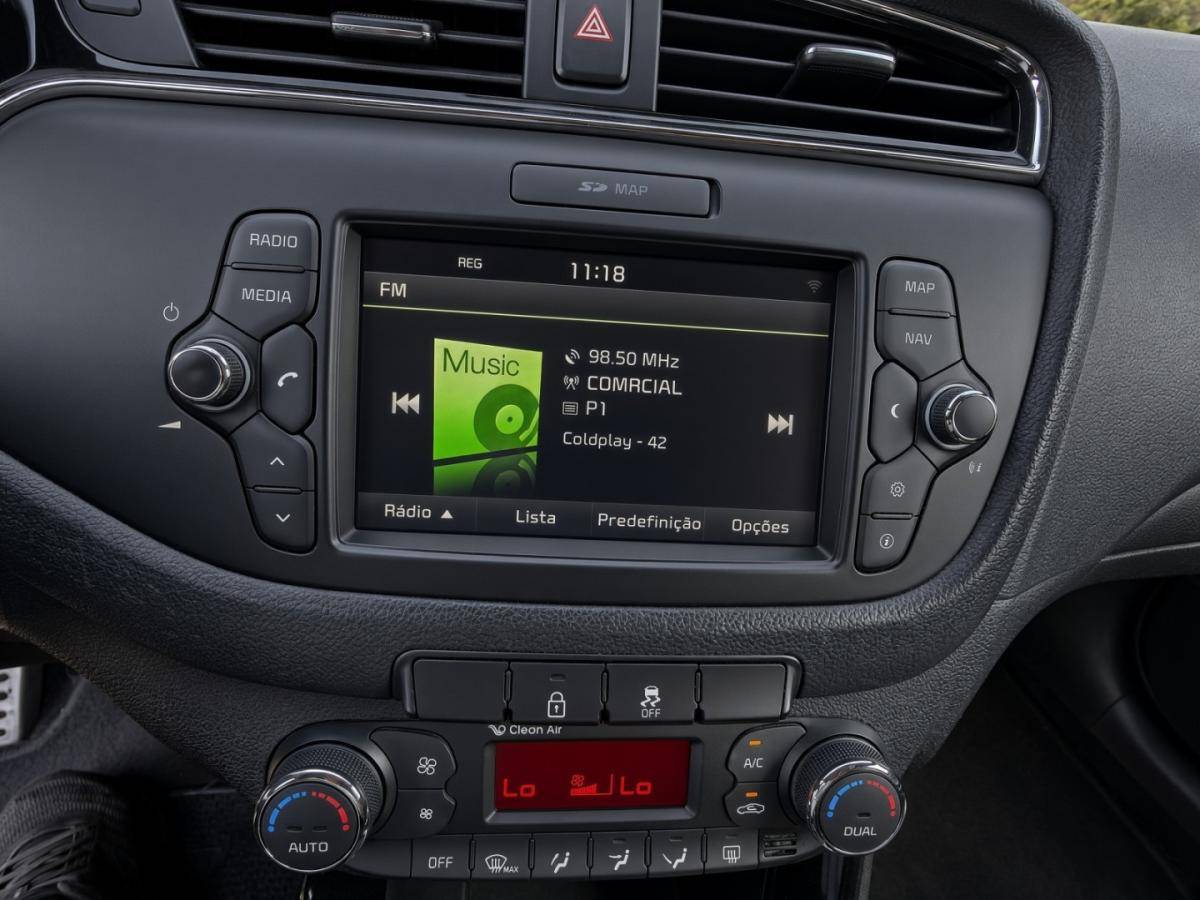 kia-ceed-sw-2016-diesel-1582cc