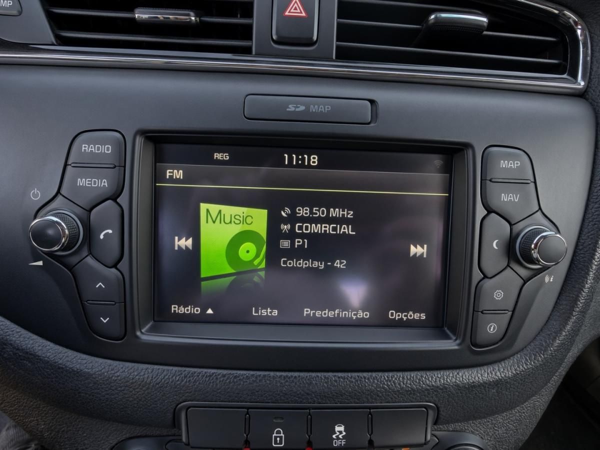 kia-ceed-sw-2016-diesel-1582cc