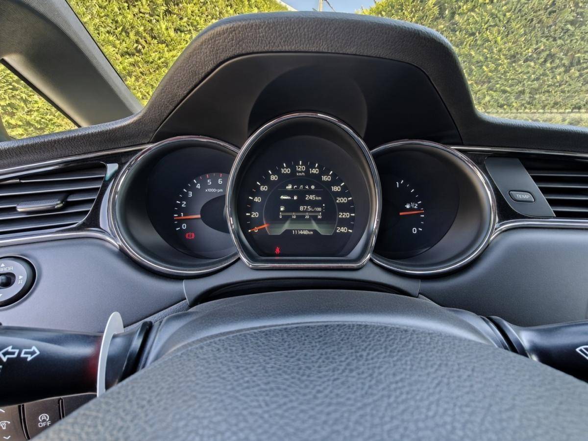 kia-ceed-sw-2016-diesel-1582cc