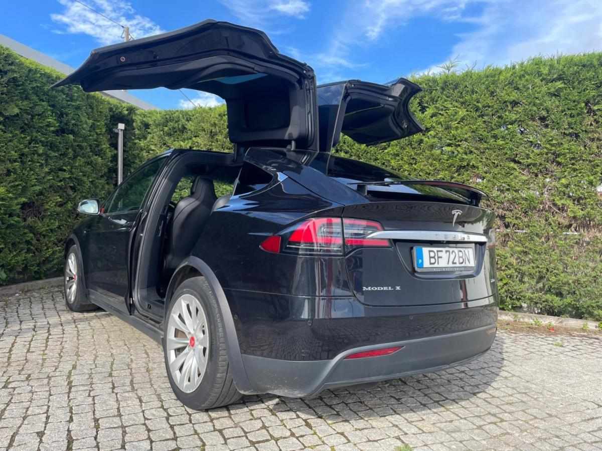 tesla-model-x-2018-eletrico-0cc