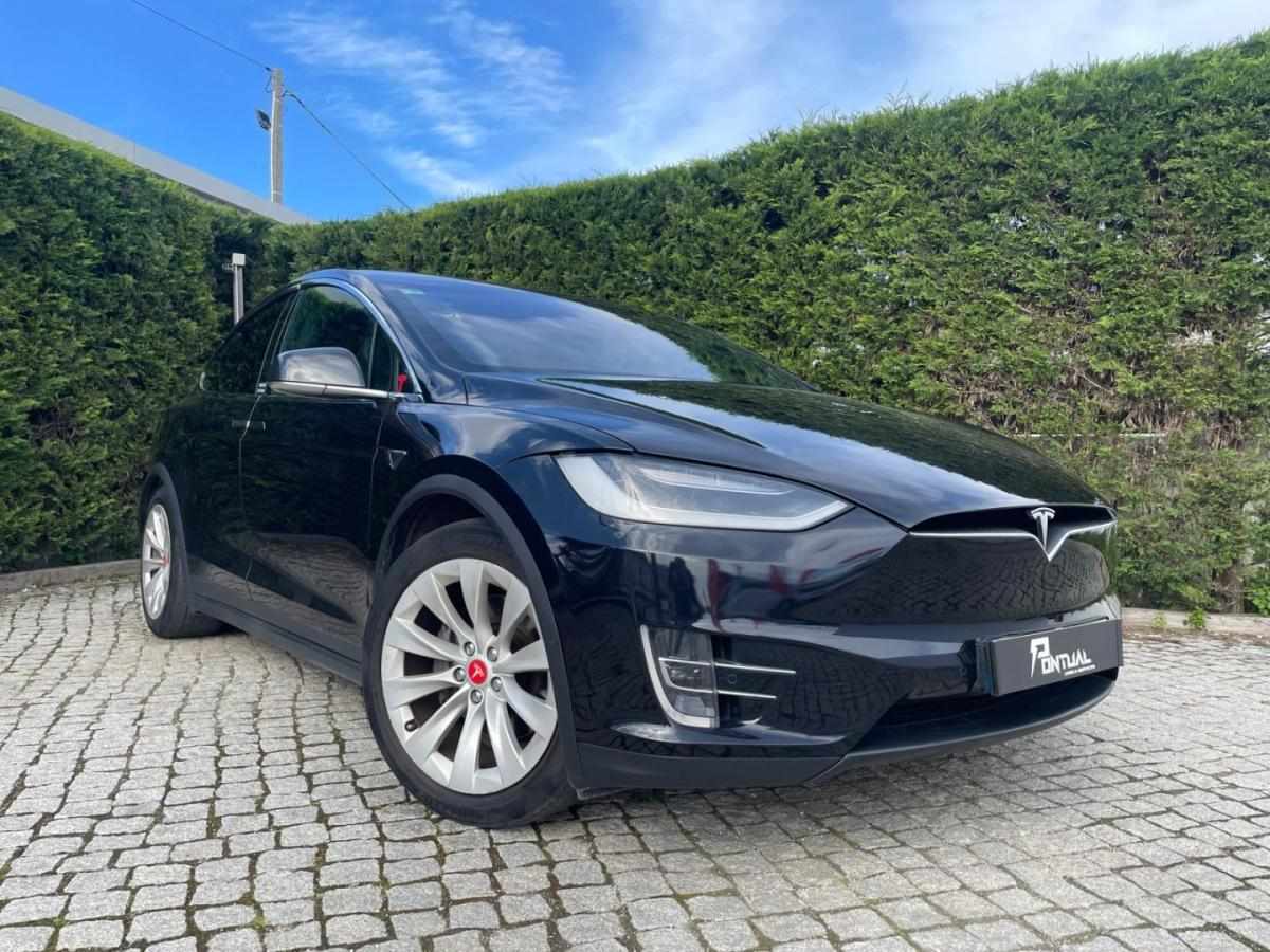 tesla-model-x-2018-eletrico-0cc