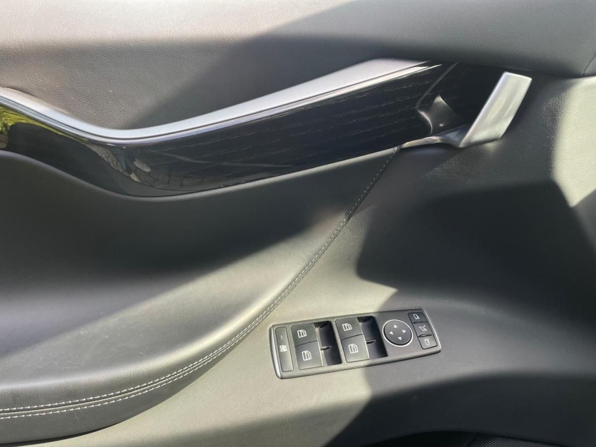 tesla-model-x-2018-eletrico-0cc