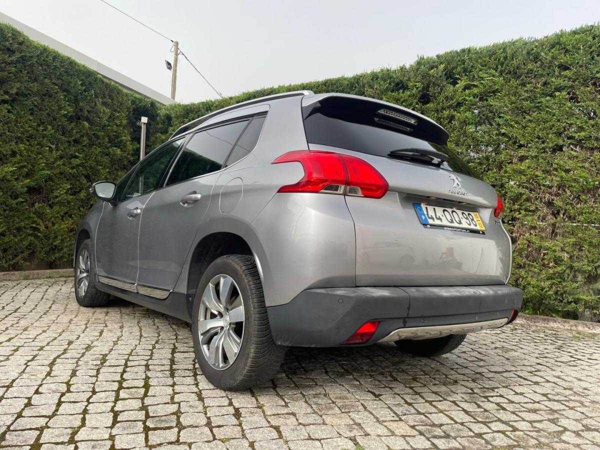 peugeot-2008-2015-gasolina-1199cc