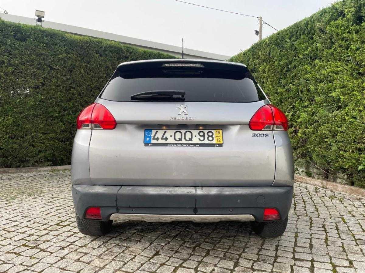 peugeot-2008-2015-gasolina-1199cc