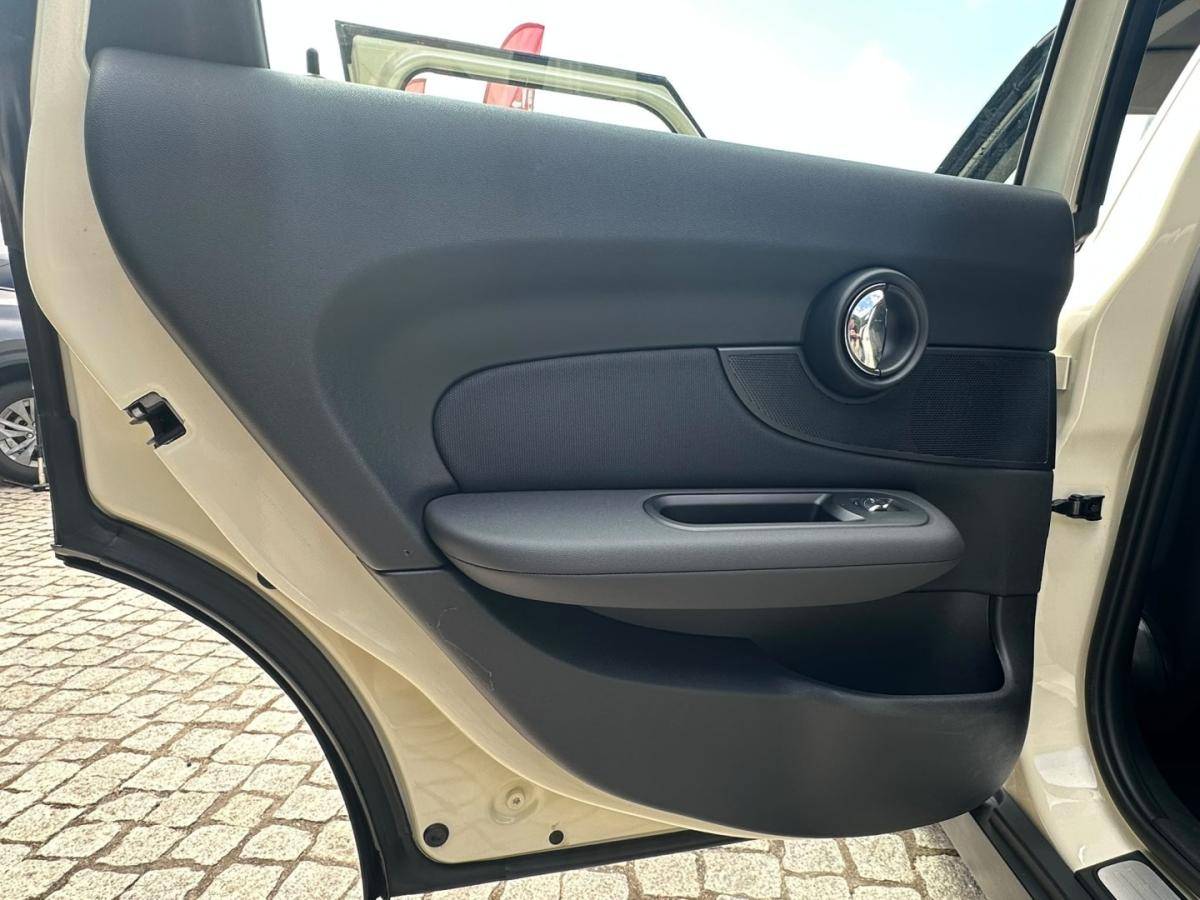 mini-clubman-2016-diesel-1496cc