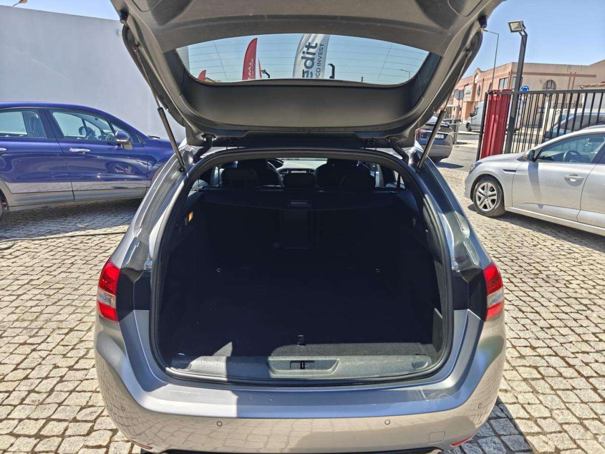 peugeot-308-sw-2020-diesel-1499cc
