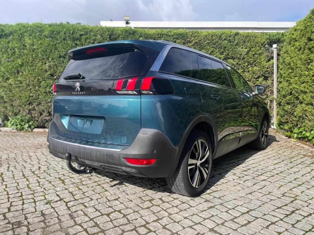 peugeot-5008-2019-diesel-1499cc