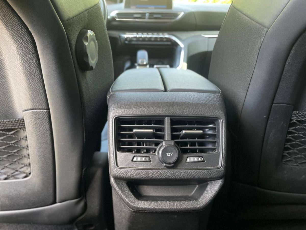 peugeot-5008-2019-diesel-1499cc