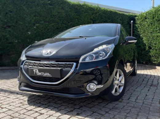 peugeot-208-2014-gasolina-1199cc