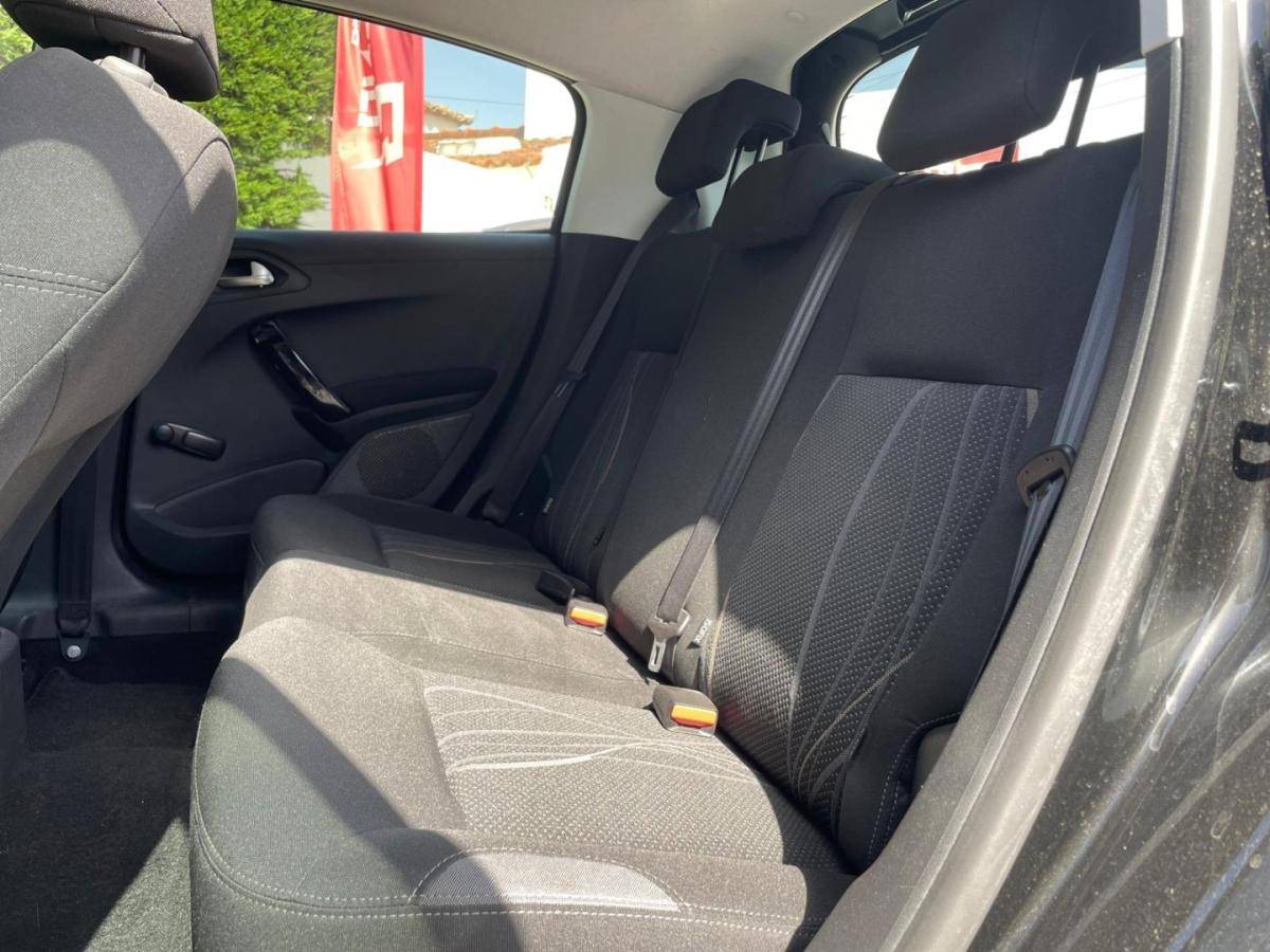 peugeot-208-2014-gasolina-1199cc