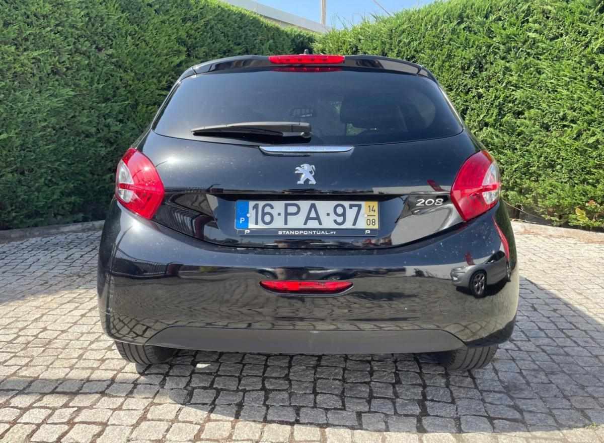 peugeot-208-2014-gasolina-1199cc