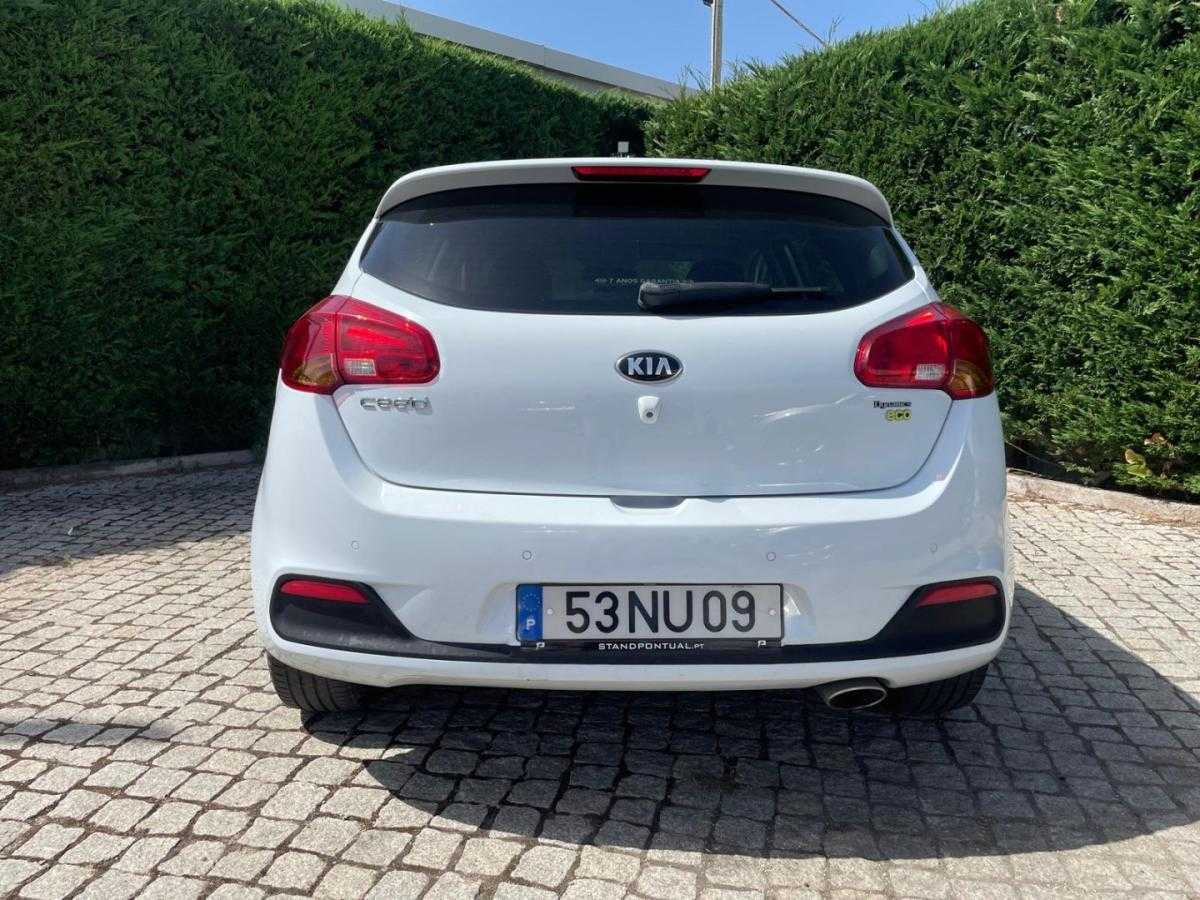 kia-ceed-2013-diesel-1582cc