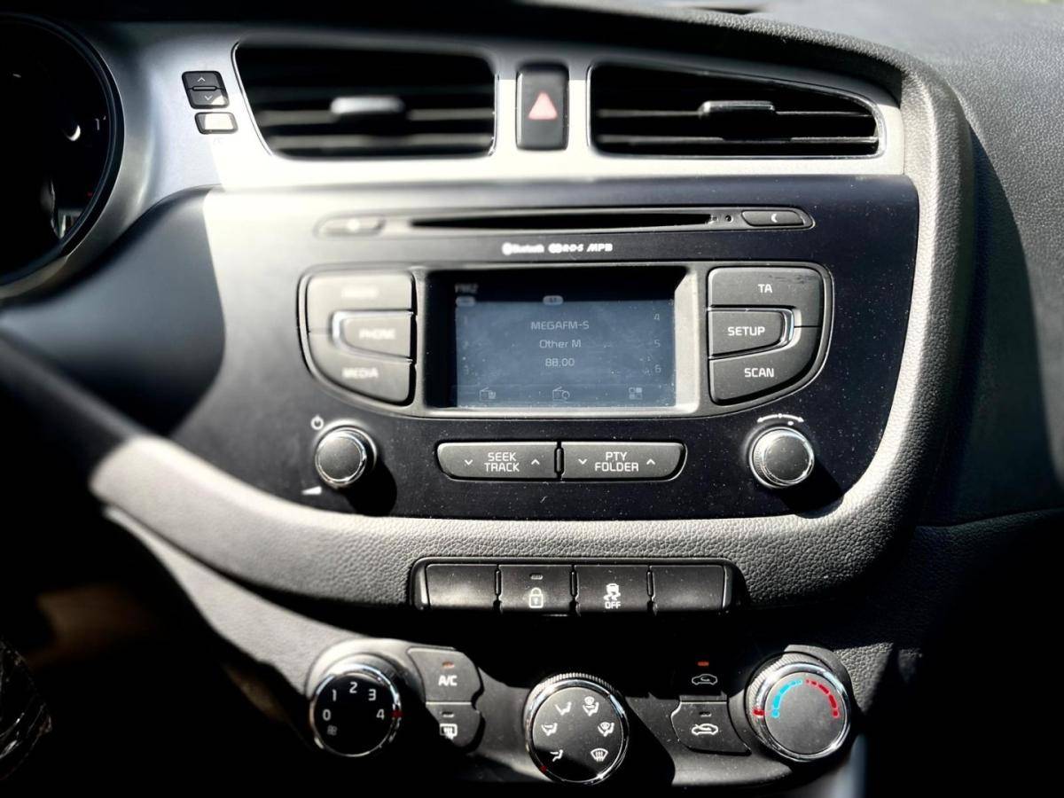 kia-ceed-2013-diesel-1582cc