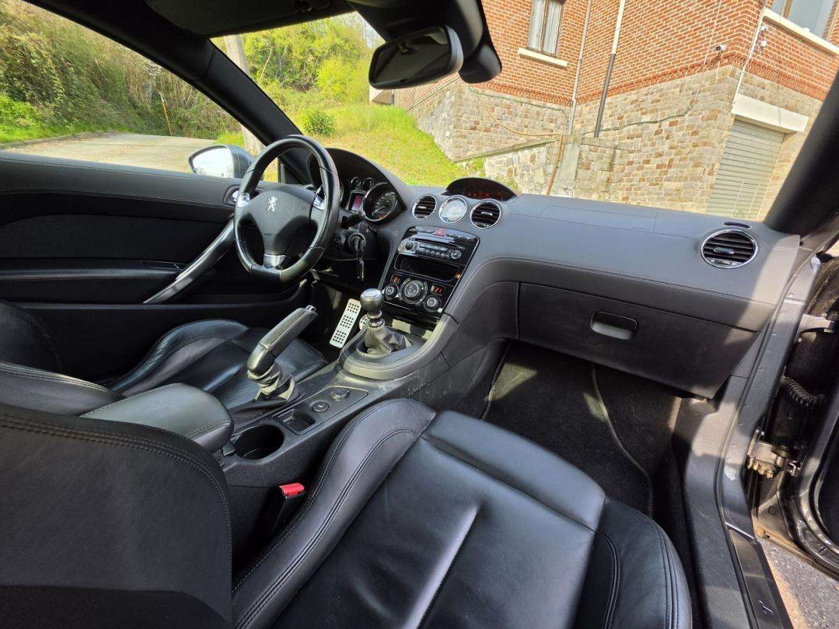 peugeot-rcz-2010-diesel-1997cc