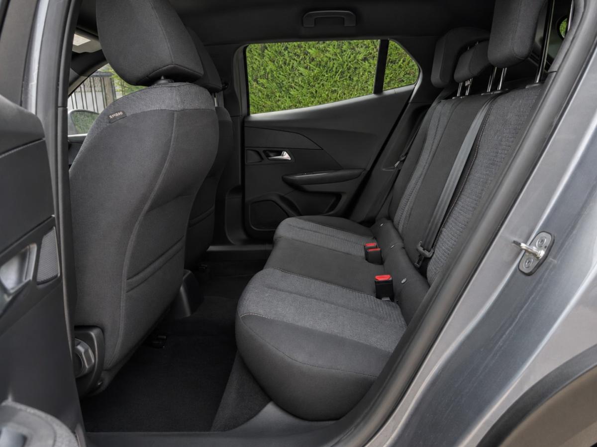 peugeot-2008-2025-gasolina-1199cc