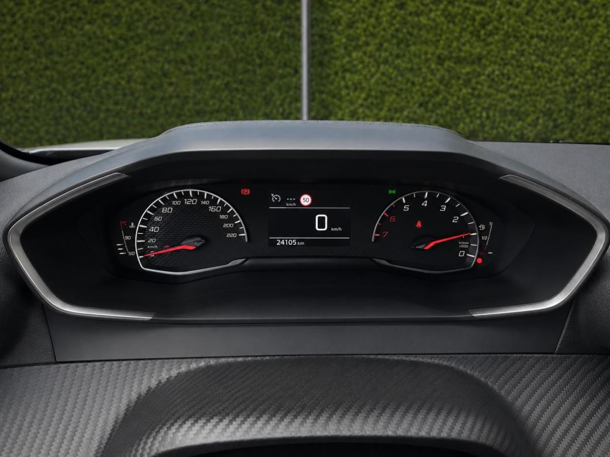 peugeot-2008-2025-gasolina-1199cc